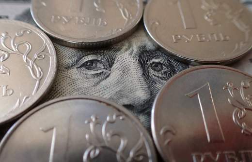 Фото - Центробанк дал советы по хранению сбережений в долларах на фоне санкций