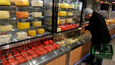 Фото - «Русский стандарт»: летом россияне чаще всего покупали сыр и кофе