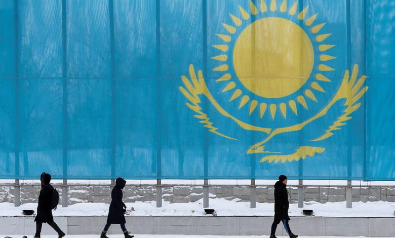 Фото - В Казахстане в сентябре на 10% чаще стали открывать карты Visa и Mastercard